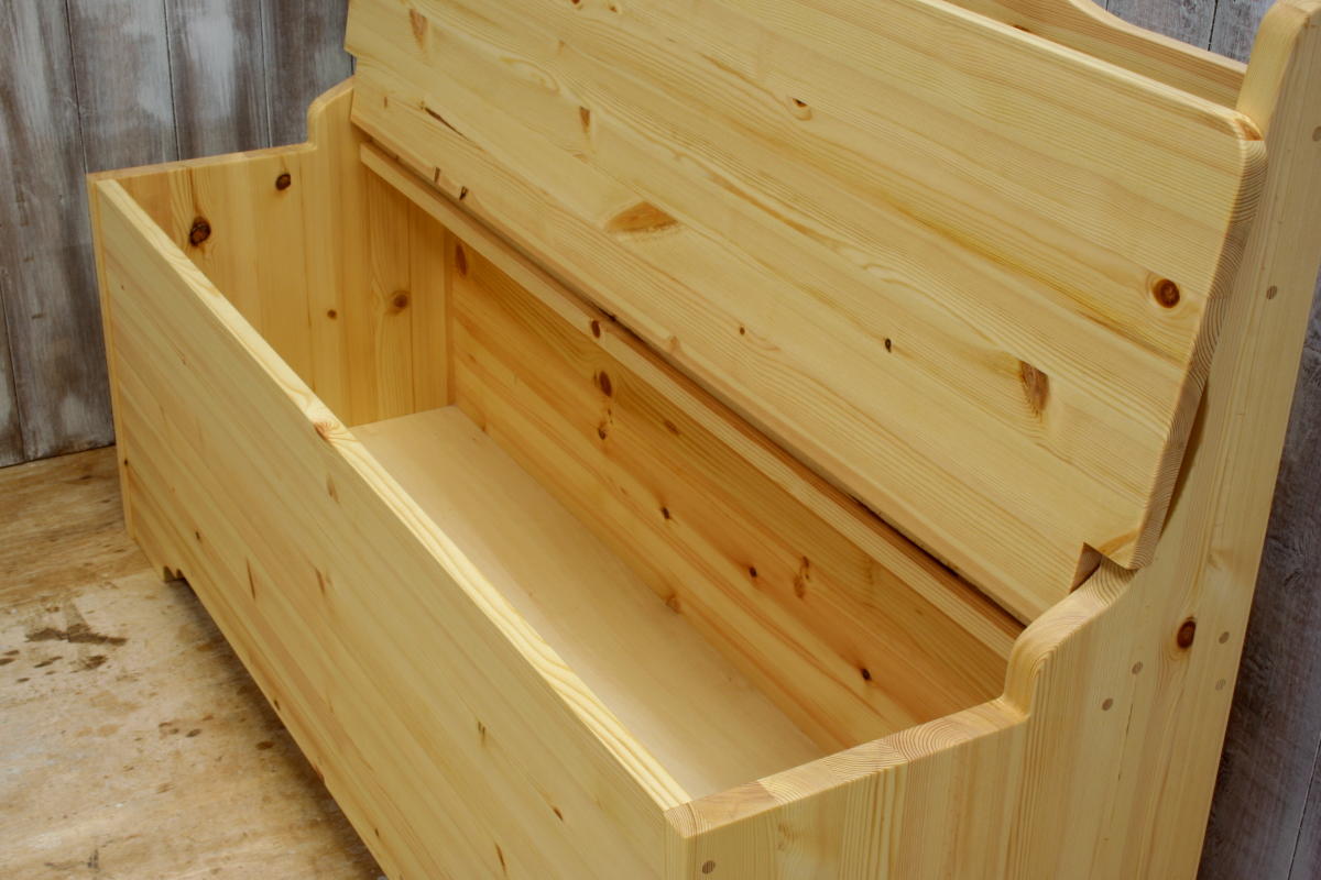 ベンチボックス・座面下の収納