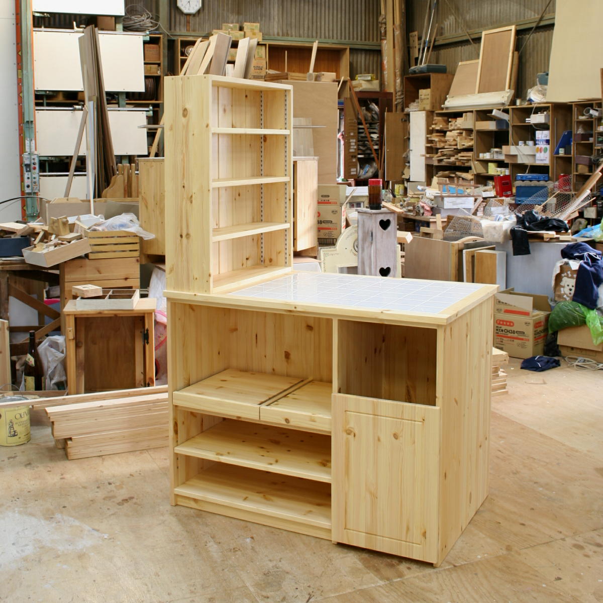 両面キッチンカウンター（タイルトップ）